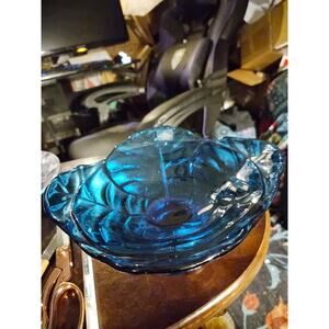 Viking Glass Bluenique Cabbage Leaf Square 8" Pedestal Bowl+++++++++++++